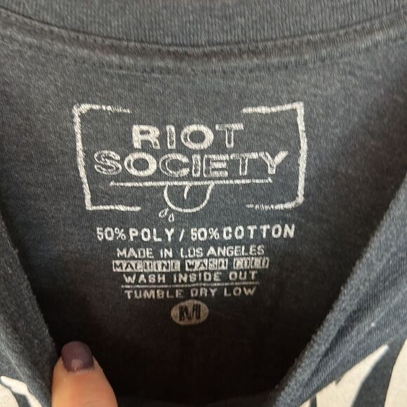 Riot Society BUCK WILD Funny Christmas Tee Size Medium - Picture 3 of 4